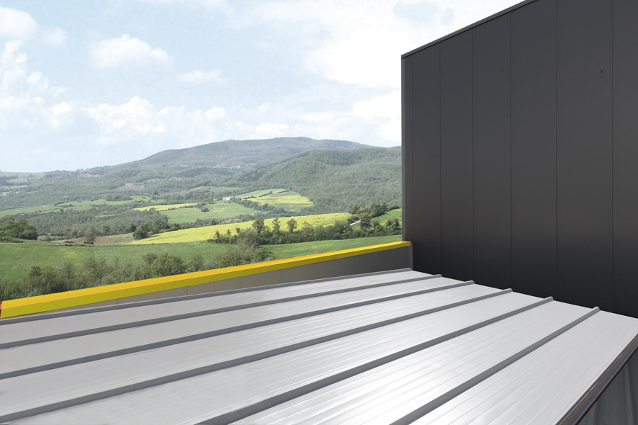 Panel Sándwich Cubiertas. Arilux.